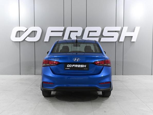 Hyundai Solaris II с пробегом 2019 года, цена 1 599 000 рублей, 78119 км, седан, Автокод Объявления