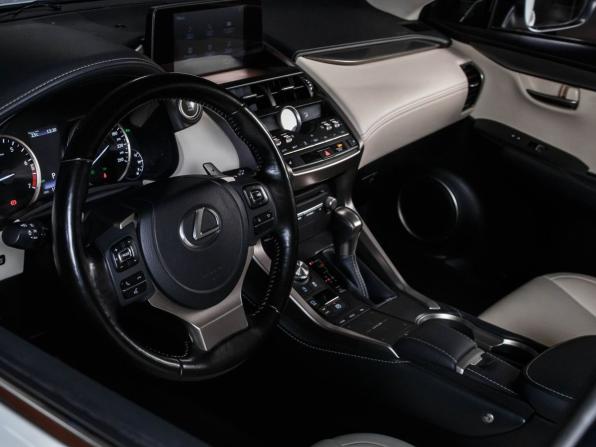 Lexus NX I Рестайлинг с пробегом 2021 года, цена 3 699 000 рублей, 106559 км, внедорожник, Автокод Объявления