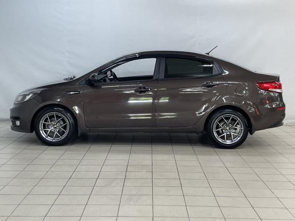 Kia Rio III Рестайлинг с пробегом 2015 года, цена 1 020 000 рублей, 119986 км, седан, Автокод Объявления