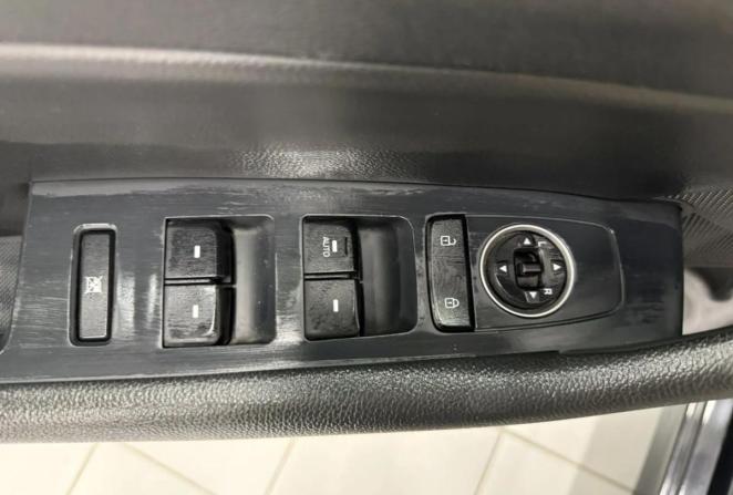 Hyundai Sonata VII (LF) Рестайлинг с пробегом 2017 года, цена 1 490 000 рублей, 160000 км, седан, Автокод Объявления
