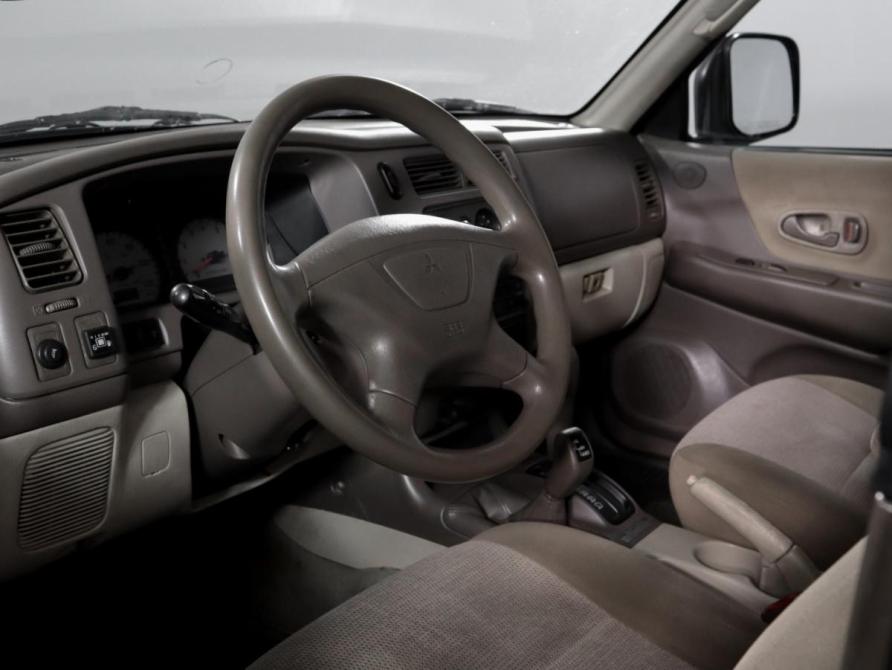 Mitsubishi Montero Sport I Москва  - изображение 15