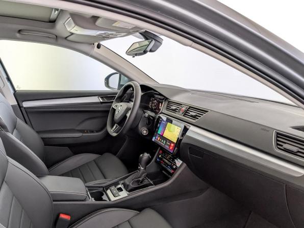 Skoda Superb III Рестайлинг с пробегом 2025 года, цена 3 165 000 рублей, 18112 км, лифтбек, Автокод Объявления