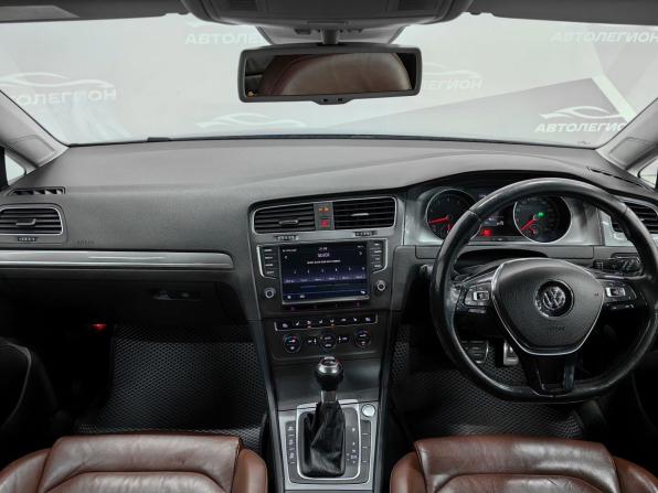 Volkswagen Golf VII с пробегом 2015 года, цена 1 550 000 рублей, 248000 км, универсал, Автокод Объявления