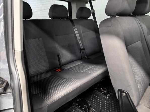 Volkswagen Caravelle T5 Рестайлинг с пробегом 2012 года, цена 1 430 000 рублей, 284000 км, минивэн, Автокод Объявления