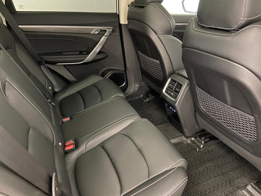 Geely Atlas Pro Псков  - изображение 13