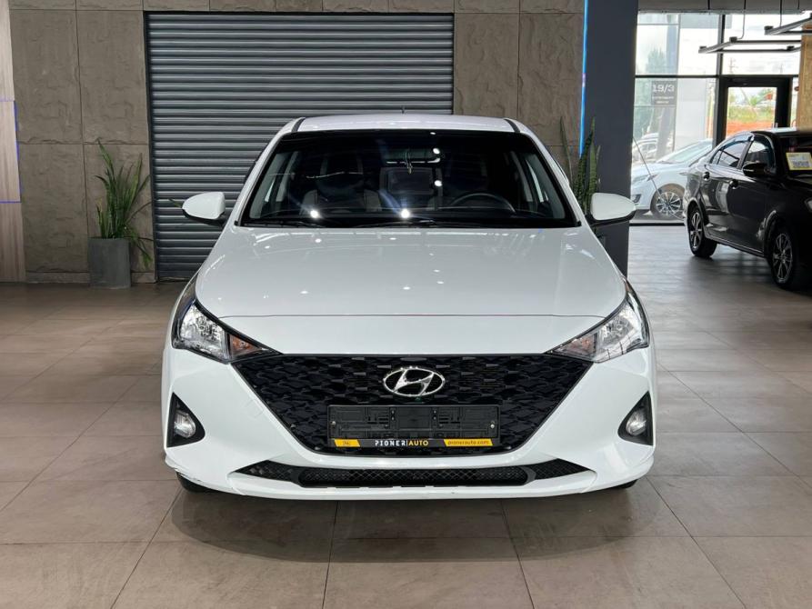 Hyundai Solaris II Оренбург  - изображение 2