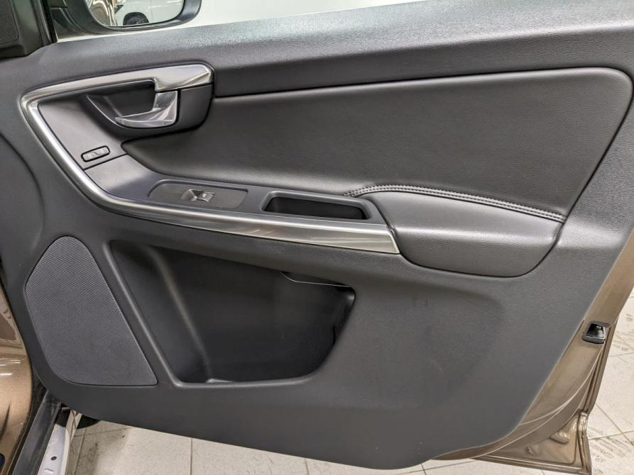 Volvo XC60 I Рестайлинг Москва  - изображение 19