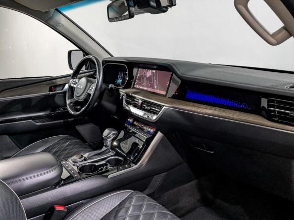 Kia Mohave I Рестайлинг 2 с пробегом 2022 года, цена 4 440 000 рублей, 134413 км, внедорожник, Автокод Объявления