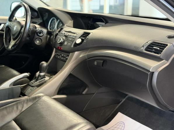 Honda Accord VIII с пробегом 2010 года, цена 1 358 000 рублей, 206000 км, седан, Автокод Объявления