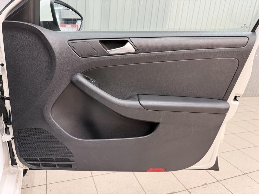 Volkswagen Jetta VI Рестайлинг Магнитогорск  - изображение 15