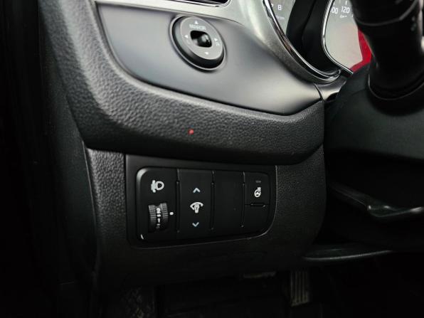 Kia Ceed II с пробегом 2013 года, цена 1 040 000 рублей, 179000 км, хэтчбек, Автокод Объявления