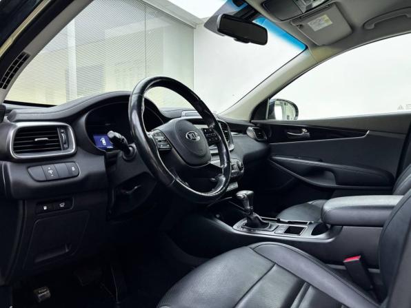 Kia Sorento III Prime Рестайлинг с пробегом 2019 года, цена 2 599 000 рублей, 117000 км, внедорожник, Автокод Объявления