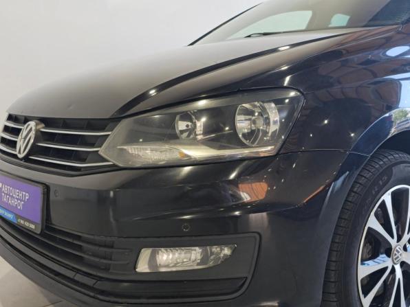 Volkswagen Polo V Рестайлинг с пробегом 2018 года, цена 1 399 000 рублей, 143922 км, седан, Автокод Объявления