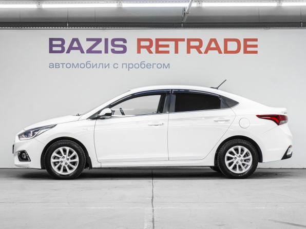 Hyundai Solaris II с пробегом 2018 года, цена 1 220 000 рублей, 195234 км, седан, Автокод Объявления