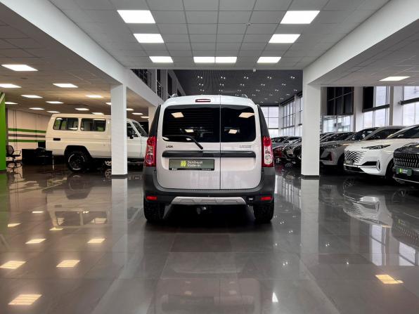 Lada (ВАЗ) Largus I с пробегом 2018 года, цена 1 000 000 рублей, 238113 км, универсал, Автокод Объявления