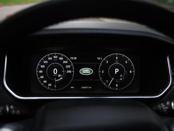 Land Rover Range Rover IV с пробегом 2017 года, цена 3 910 599 рублей, 236925 км, внедорожник, Автокод Объявления