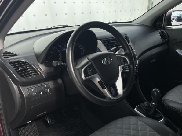 Hyundai Solaris I с пробегом 2014 года, цена 955 000 рублей, 120589 км, седан, Автокод Объявления