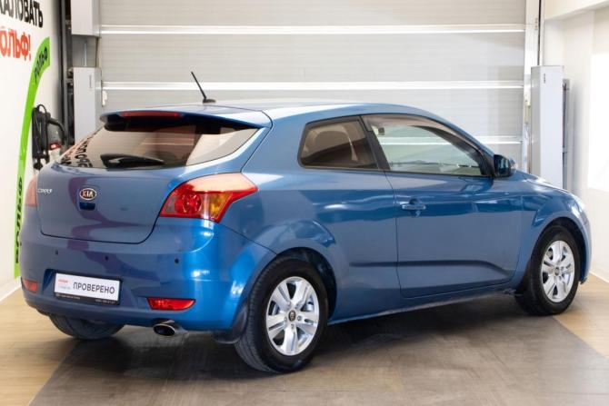 Kia Ceed I с пробегом 2010 года, цена 525 000 рублей, 303402 км, хэтчбек, Автокод Объявления
