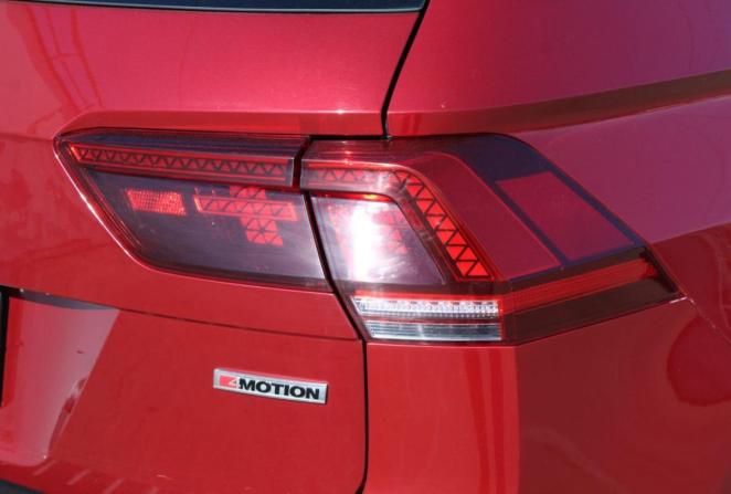 Volkswagen Tiguan II с пробегом 2018 года, цена 2 490 000 рублей, 203086 км, внедорожник, Автокод Объявления