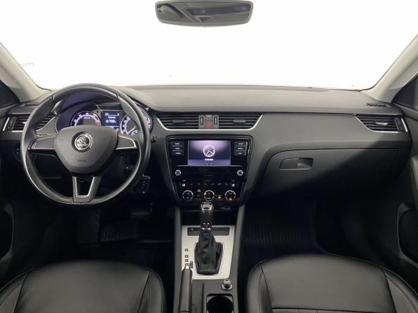 Skoda Octavia III (A7) Рестайлинг с пробегом 2019 года, цена 1 920 000 рублей, 87862 км, лифтбек, Автокод Объявления