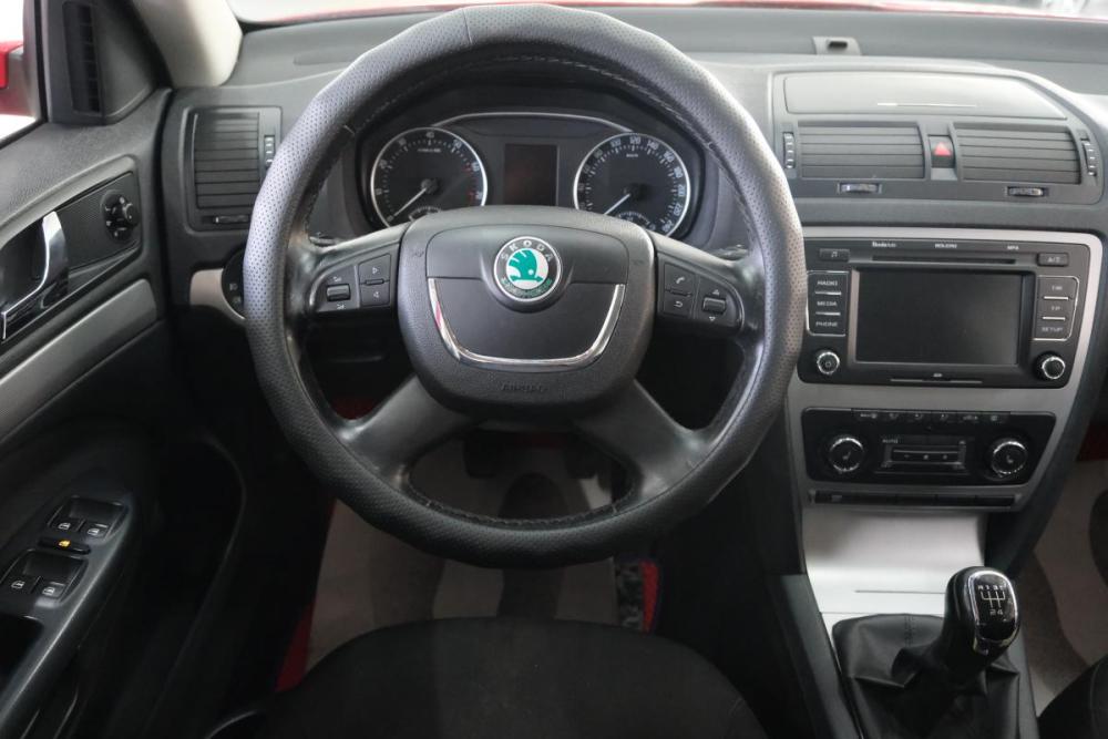 Skoda Octavia II (A5) Рестайлинг Омск  - изображение 13