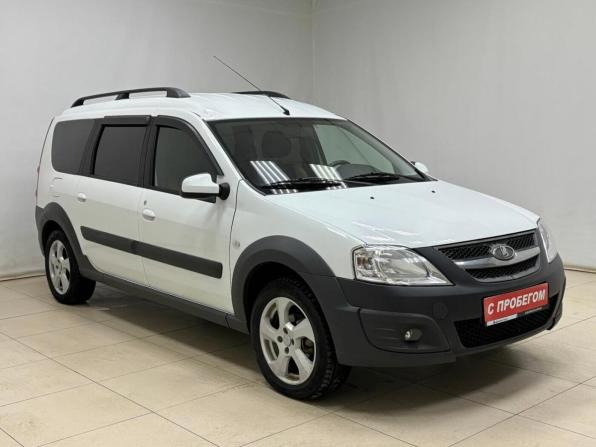 Lada (ВАЗ) Largus I с пробегом 2018 года, цена 760 000 рублей, 100000 км, универсал, Автокод Объявления