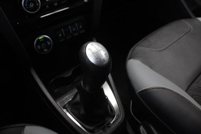 Lada (ВАЗ) XRAY I с пробегом 2018 года, цена 1 050 000 рублей, 122529 км, хэтчбек, Автокод Объявления