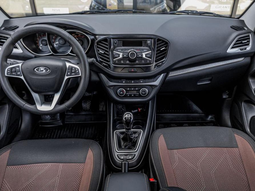 Lada (ВАЗ) Vesta I Казань  - изображение 7