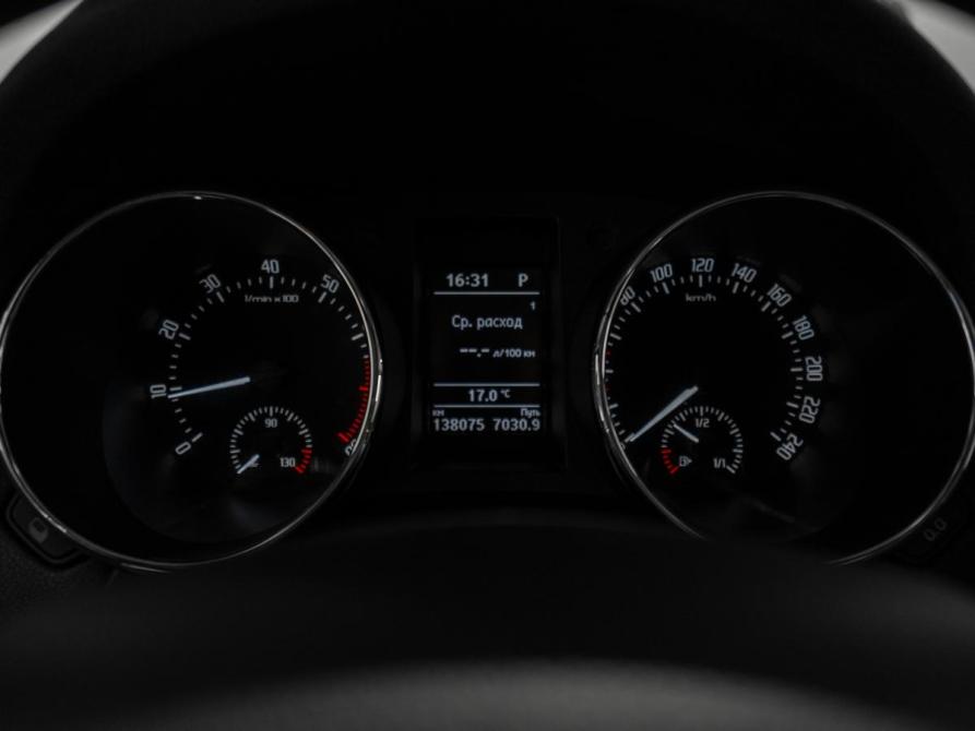 Skoda Yeti I Рестайлинг Москва  - изображение 11