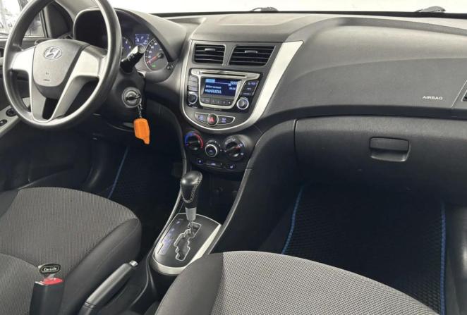 Hyundai Solaris I с пробегом 2013 года, цена 785 000 рублей, 188490 км, седан, Автокод Объявления