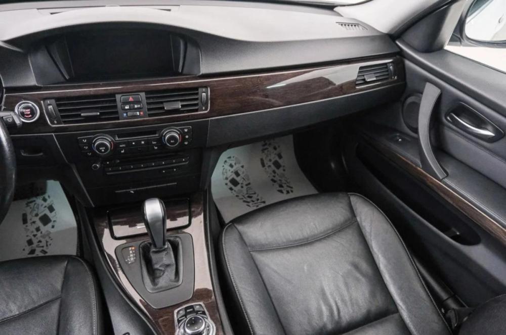 BMW 3 серии V (E90/E91/E92/E93) Рестайлинг Красноярск  - изображение 12