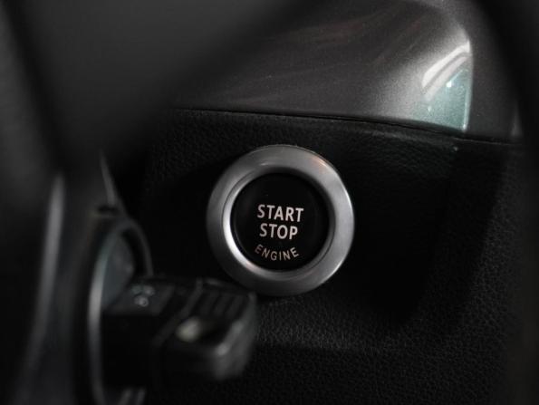 BMW 5 серии V (E60/E61) Рестайлинг с пробегом 2009 года, цена 949 000 рублей, 360384 км, седан, Автокод Объявления