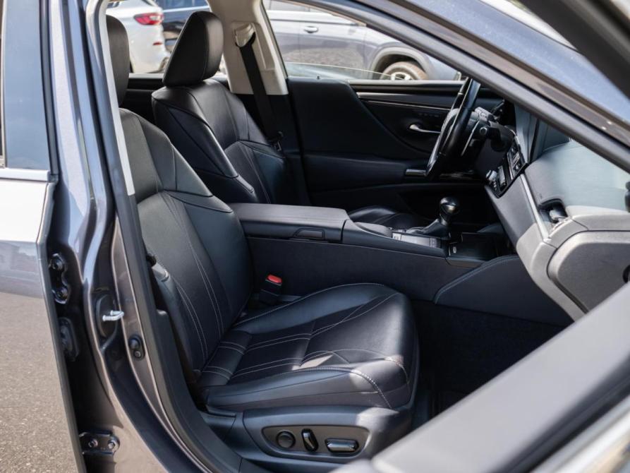 Lexus ES VII Рестайлинг Сочи  - изображение 11