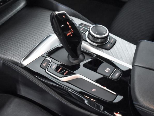 BMW 5 серии VII (G30/G31/G38) с пробегом 2019 года, цена 3 900 000 рублей, 100000 км, седан, Автокод Объявления