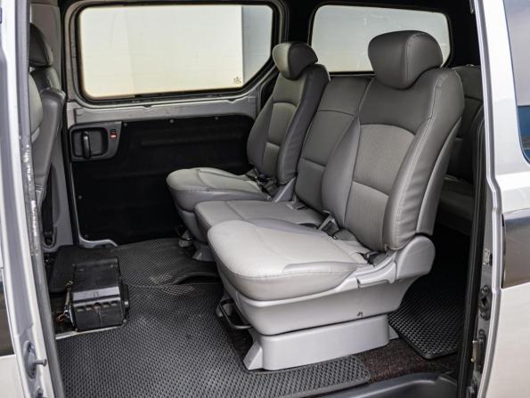 Hyundai Grand Starex I с пробегом 2011 года, цена 1 900 000 рублей, 366958 км, минивэн, Автокод Объявления