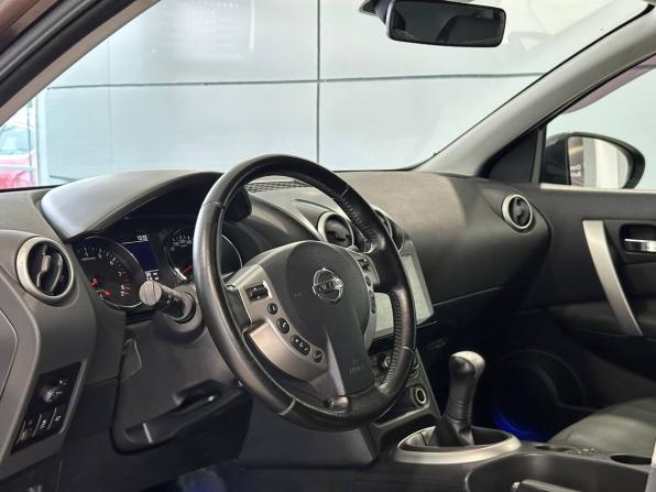 Nissan Qashqai I Рестайлинг с пробегом 2011 года, цена 1 175 000 рублей, 215410 км, внедорожник, Автокод Объявления