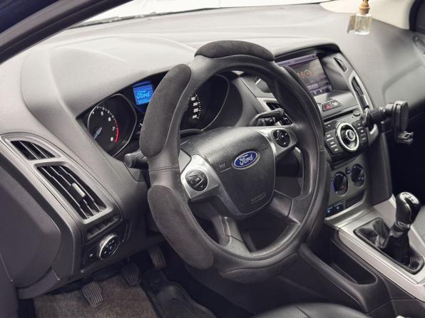 Ford Focus III с пробегом 2012 года, цена 760 000 рублей, 191334 км, универсал, Автокод Объявления