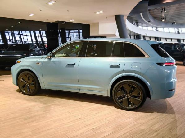 Новый Li Auto (Lixiang) L7 I Рестайлинг 2025 года, цена 10 790 000 рублей, внедорожник, Автокод Объявления
