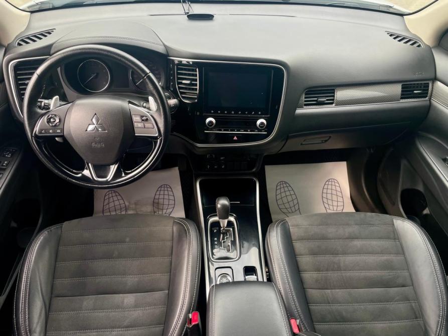 Mitsubishi Outlander III Рестайлинг 3 Вологда  - изображение 18