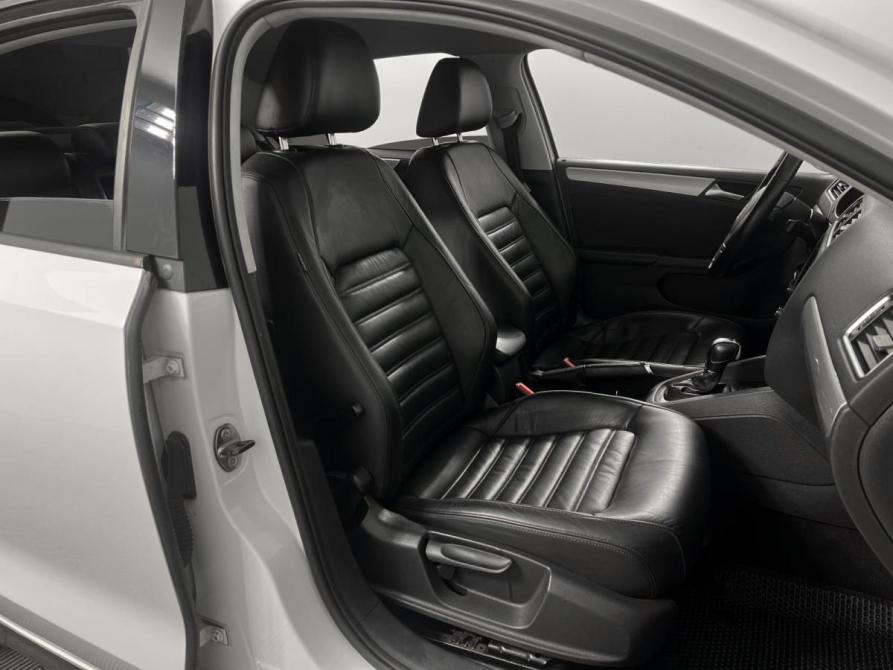 Volkswagen Jetta VI Казань  - изображение 8