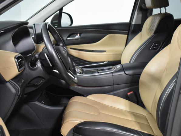 Hyundai Santa Fe IV Рестайлинг с пробегом 2021 года, цена 3 468 890 рублей, 69060 км, внедорожник, Автокод Объявления