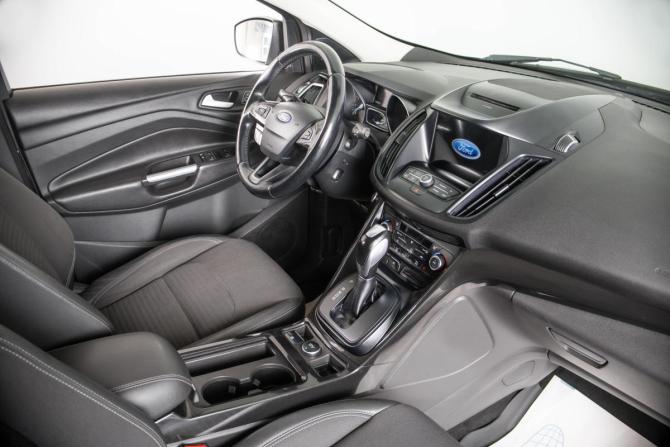 Ford Kuga II Рестайлинг с пробегом 2017 года, цена 1 739 000 рублей, 115963 км, внедорожник, Автокод Объявления
