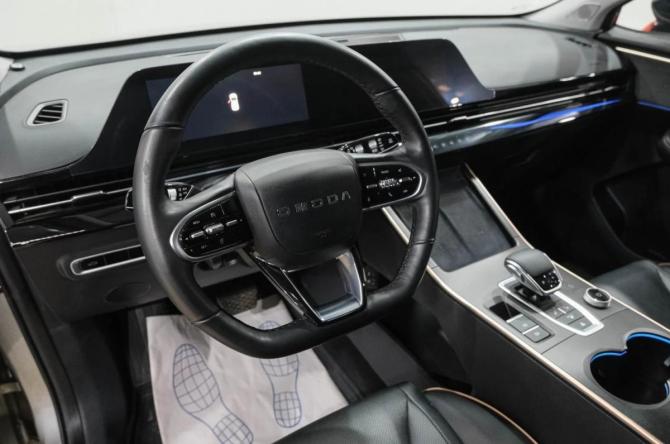 Omoda C5 I с пробегом 2023 года, цена 1 849 000 рублей, 73610 км, внедорожник, Автокод Объявления