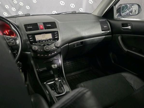 Honda Accord VII Рестайлинг с пробегом 2007 года, цена 830 000 рублей, 318118 км, седан, Автокод Объявления