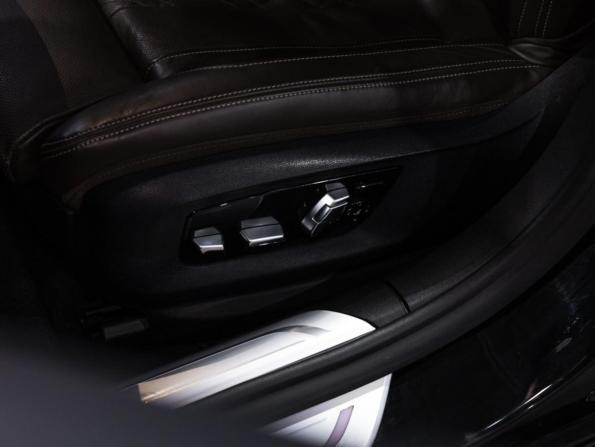 BMW 7 серии VI (G11/G12) с пробегом 2017 года, цена 3 699 700 рублей, 143366 км, седан, Автокод Объявления