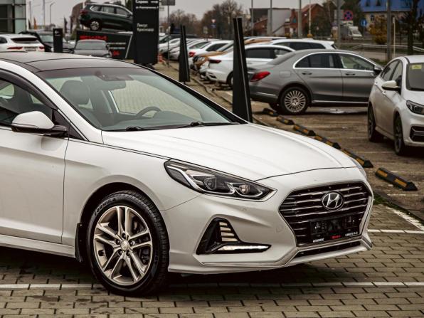 Hyundai Sonata VII (LF) Рестайлинг с пробегом 2019 года, цена 1 565 000 рублей, 108000 км, седан, Автокод Объявления