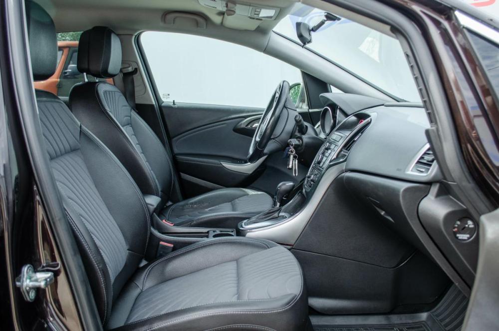 Opel Astra J Рестайлинг Курган  - изображение 16
