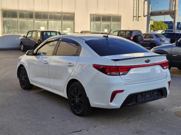 Kia Rio IV с пробегом 2017 года, цена 899 000 рублей, 153212 км, седан, Автокод Объявления
