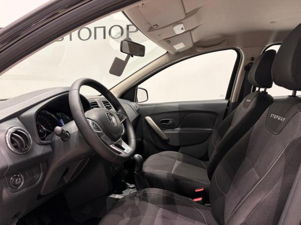 Renault Sandero II Рестайлинг с пробегом 2019 года, цена 1 149 000 рублей, 99164 км, хэтчбек, Автокод Объявления