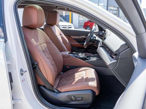 BMW 5 серии VIII (G60/G61/G68) с пробегом 2024 года, цена 7 150 000 рублей, 11169 км, седан, Автокод Объявления